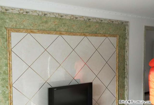 鑫源地产锦湖名苑地热水暖精装超大两居，真实图片帅气出租 - 房屋出租 - 房屋租售 - 齐齐哈尔分类信息 - 齐齐哈尔28生活网 qqhr.28life.com