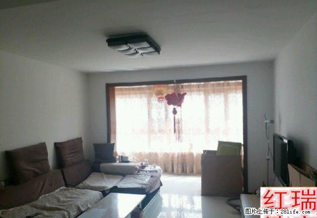 红瑞地产鑫海家园超大两居室精装修图片真实屋子嘎嘎板正可月付 - 房屋出租 - 房屋租售 - 齐齐哈尔分类信息 - 齐齐哈尔28生活网 qqhr.28life.com